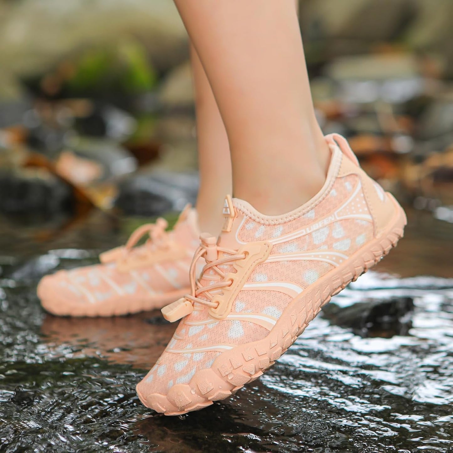 UBFEN Water Shoes for Kids Boys Girls Aqua Socks Barefoot Beach Sports Swim Pool Quick Dry Lightweight Toddler Little Big Kid