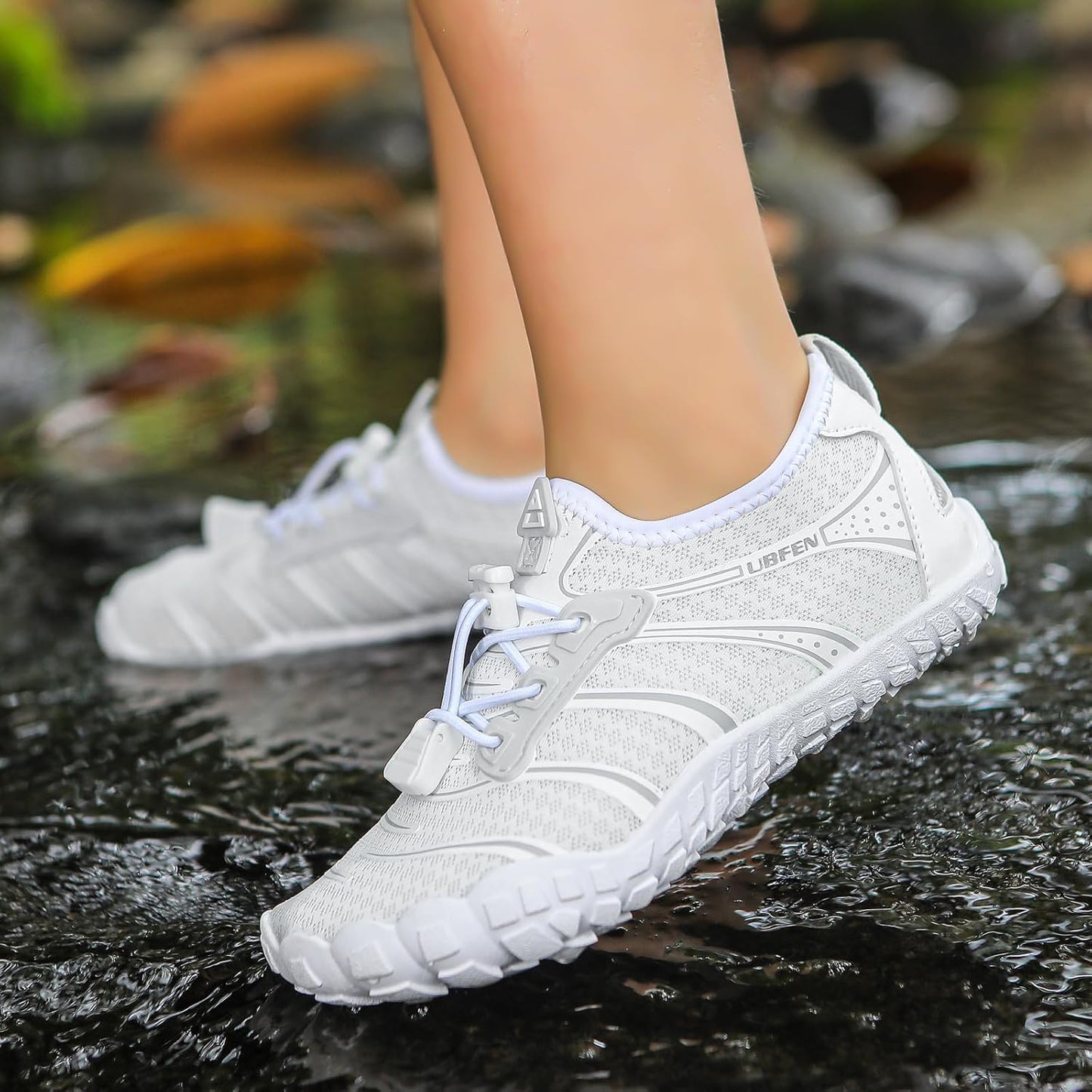 UBFEN Water Shoes for Kids Boys Girls Aqua Socks Barefoot Beach Sports Swim Pool Quick Dry Lightweight Toddler Little Big Kid