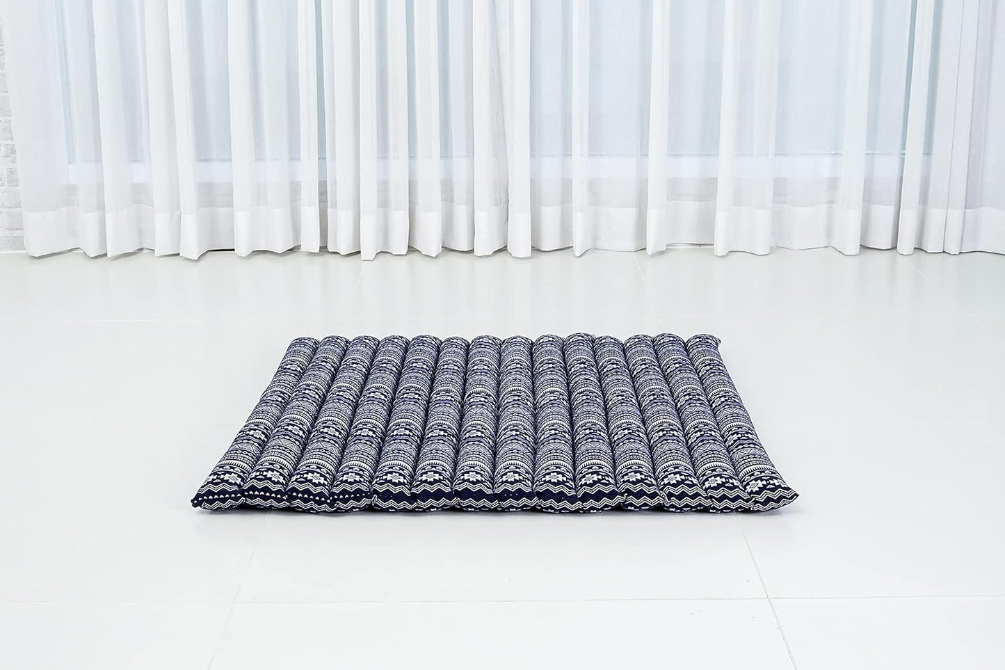 Leewadee Meditation Cushion Set – 1 Round Zafu Meditation Pillow and 1 Square Roll-Up Zabuton Meditation Mat, Pillows Bundle Filled with Kapok