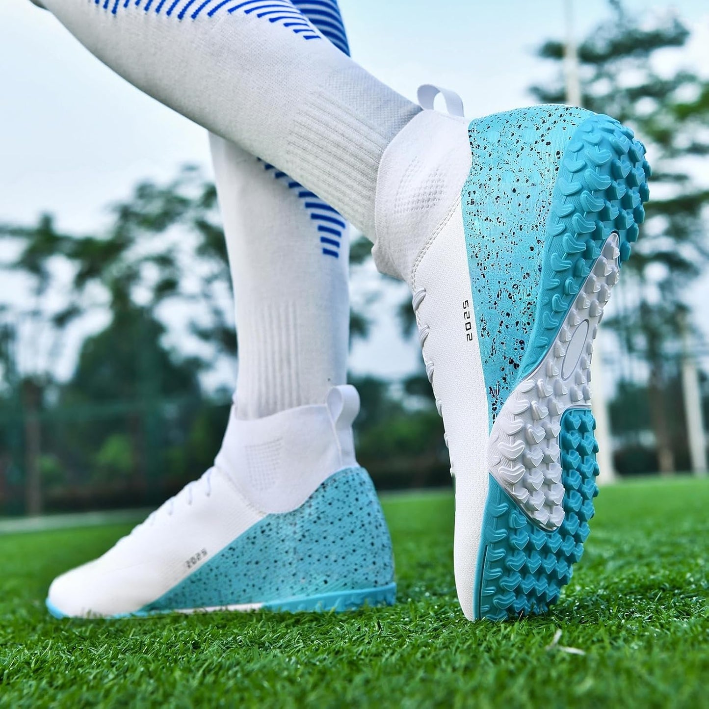 Soccer Cleats for Mens Womens Indoor Soccer Shoes Unisex Baseball Turf Shoes Youth Rugby Shoes Adult AG FG TF Football Boots Wide Training Sneaker