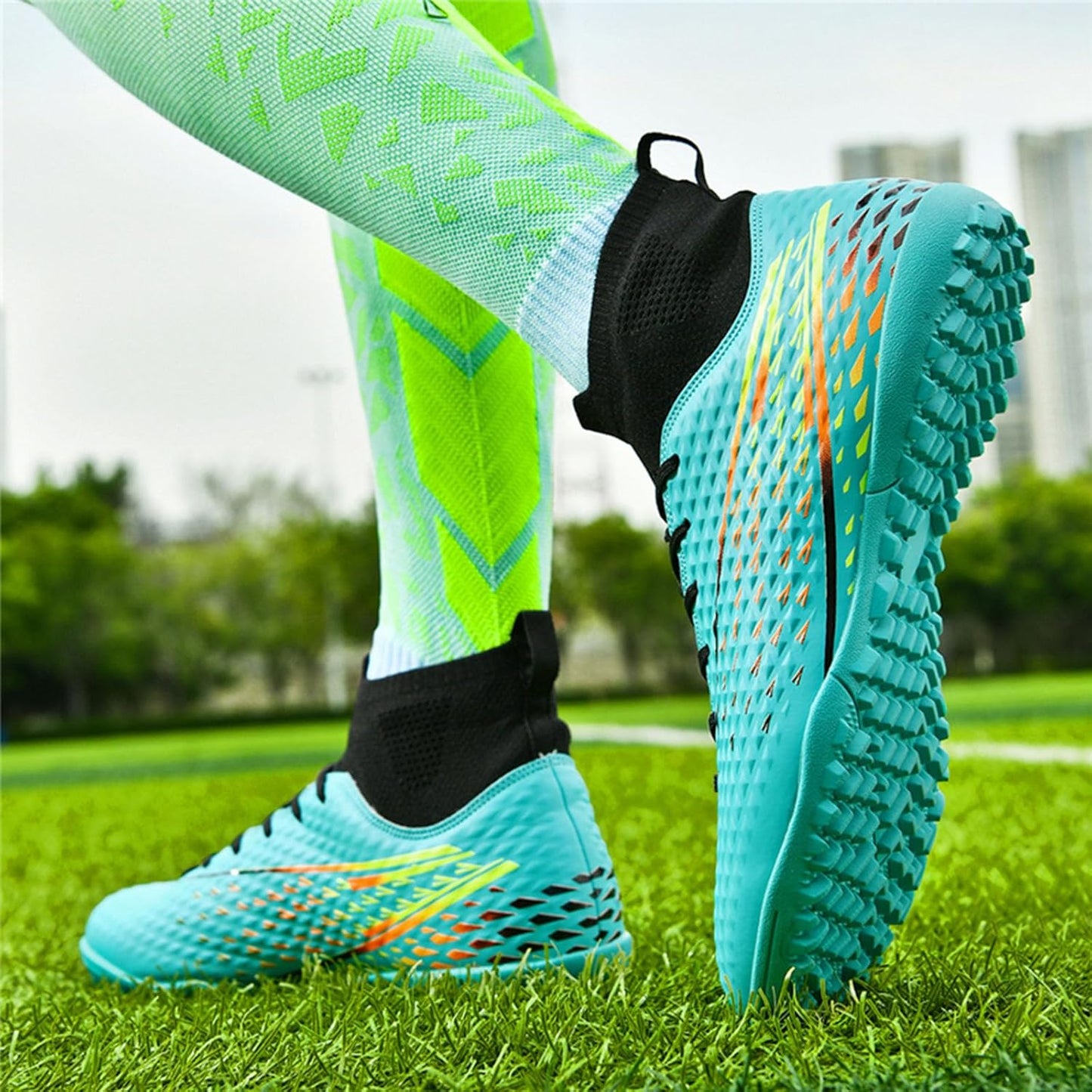 Mens Soccer Cleats Womens Indoor Soccer Shoes Wide Baseball Turf Shoes Adult Youth Rugby Shoes Big Boys Small Spikes AG TF Football Boots
