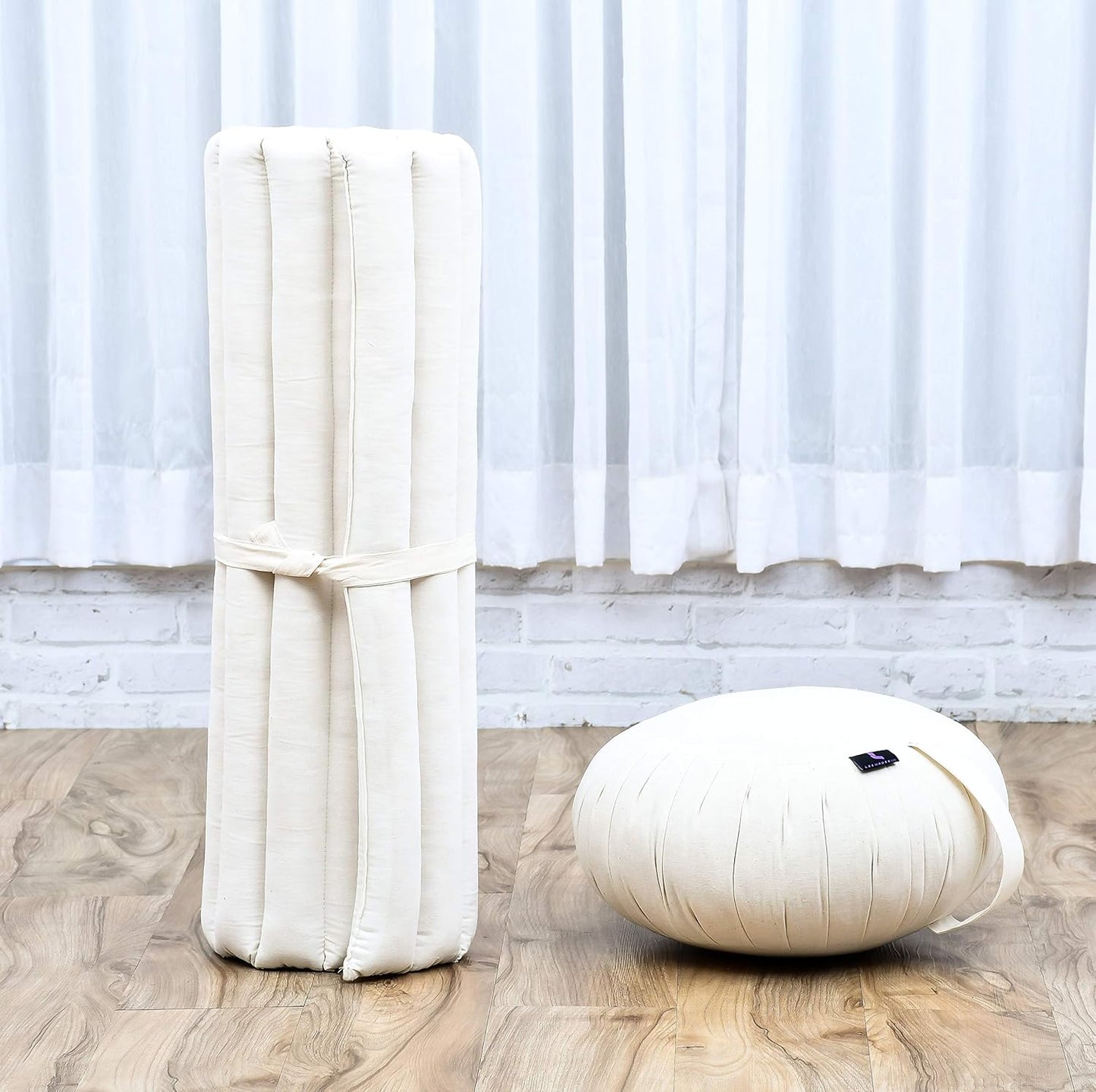 Leewadee Meditation Cushion Set – 1 Round Zafu Meditation Pillow and 1 Square Roll-Up Zabuton Meditation Mat, Pillows Bundle Filled with Kapok