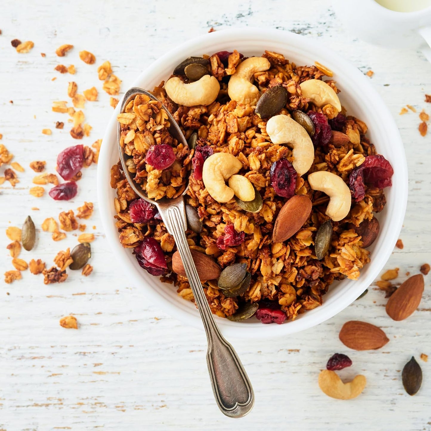 Yupik Roasted Salted Whole Cashews, 8 Oz, Gluten-Free, Kosher, Crunchy Cashews with Sea Salt, Savory Snacks