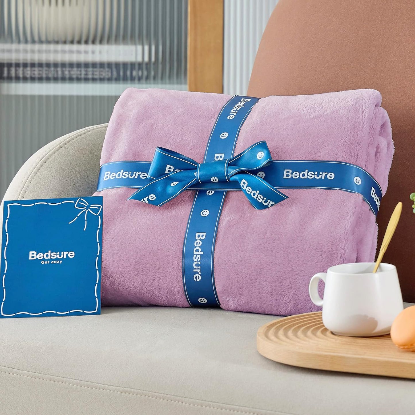 Bedsure Fleece Blanket Twin Size Lilac - 300GSM Lightweight Plush Fuzzy Cozy Soft Warm Blanket for Bed, Sofa, Couch, Travel, Camping, 60x80 inches