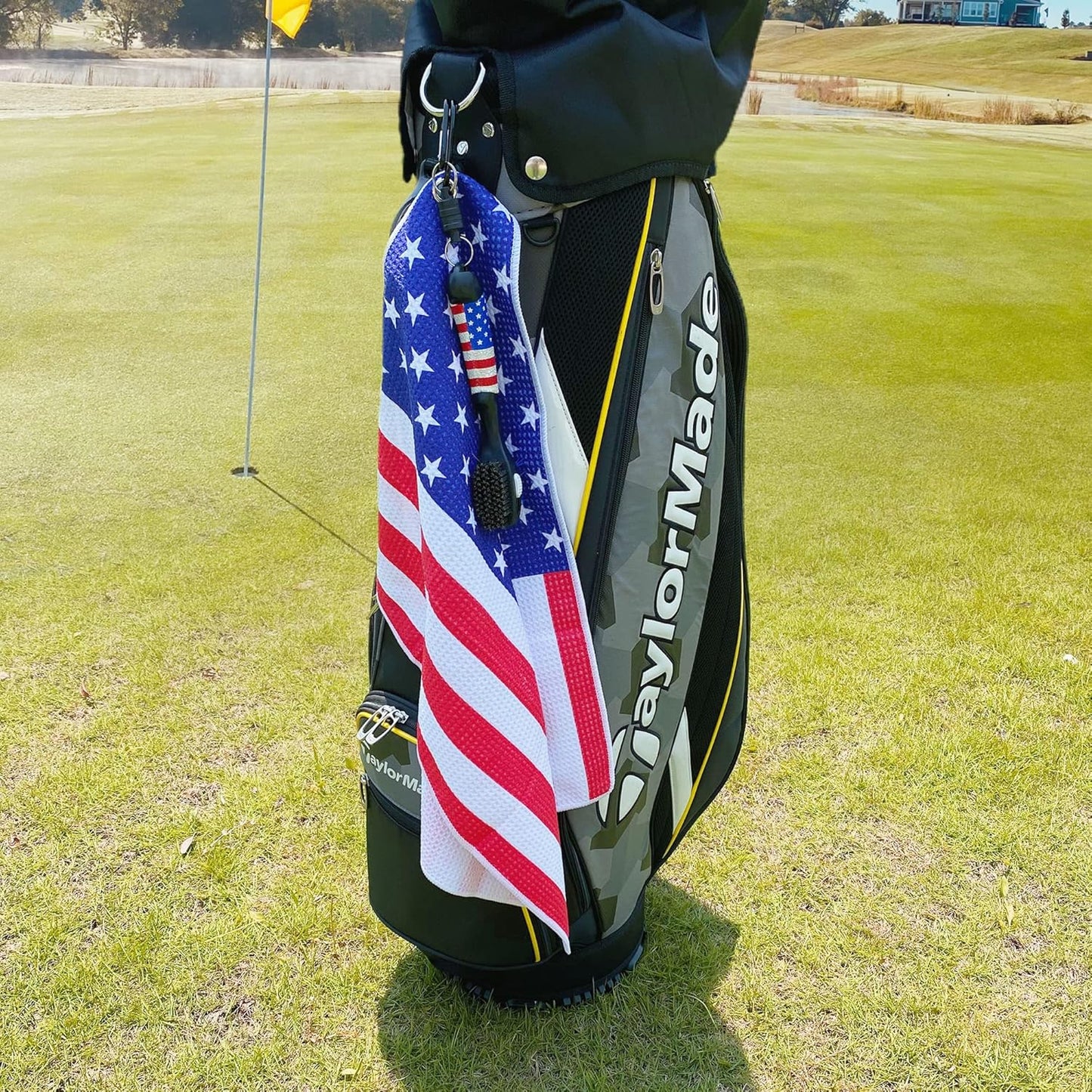 Golf Club Brush and Amercian Flag Golf Towels, Golf Groove Cleaner Cleaning kit, Golf Accessories Cleaner Tool with Strong Magnet Stick to Golf Clubs or Bag