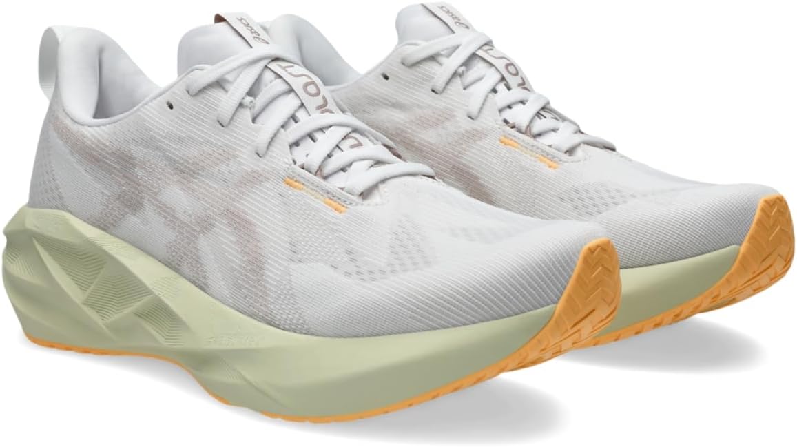 ASICS Men's NOVABLAST 5 Running Shoes