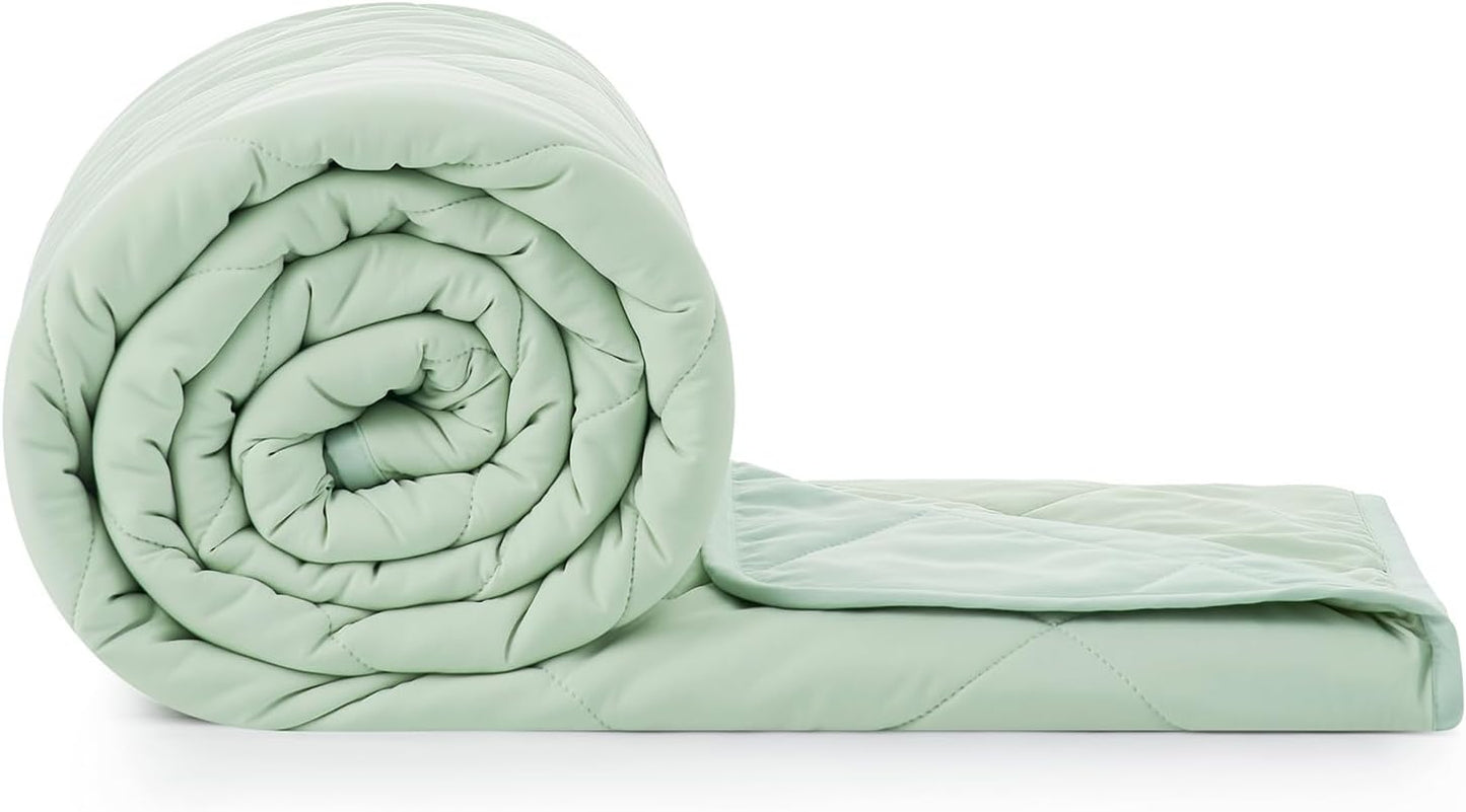 Cozy Bliss Cooling Throw Blanket for Hot Sleepers, Q-Max 0.4 Cooling Comfort 50x70, Cold Blankets for Night Sweats Sleeping, Ultra-Cool Lightweight Breathable Summer Blanket for Bed Travel