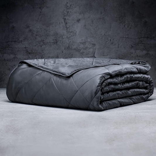LUXOME Lightweight Blanket | 100% Rayon (Viscose) from Bamboo Fabric & Fill | King/Cal King - 98"x92" | Thermal-Regulating | Charcoal