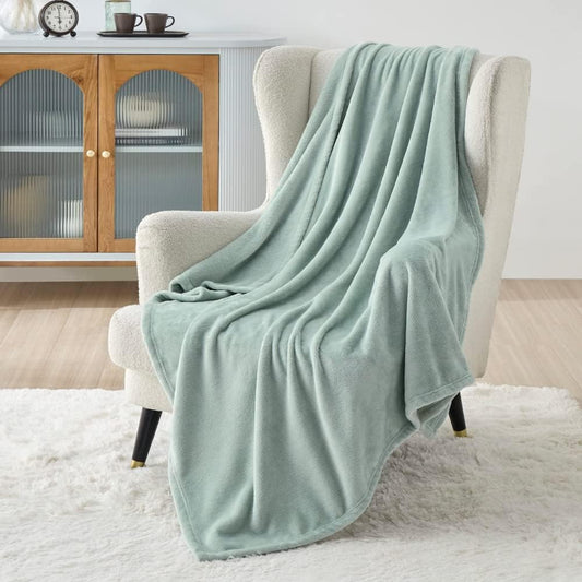 Bedsure Twin XL Fleece Blanket Dorm Bedding - Lightweight Soft Cozy Blankets for Bed, Sofa, Couch, Travel, Camping, Sage Green, 66"x90"