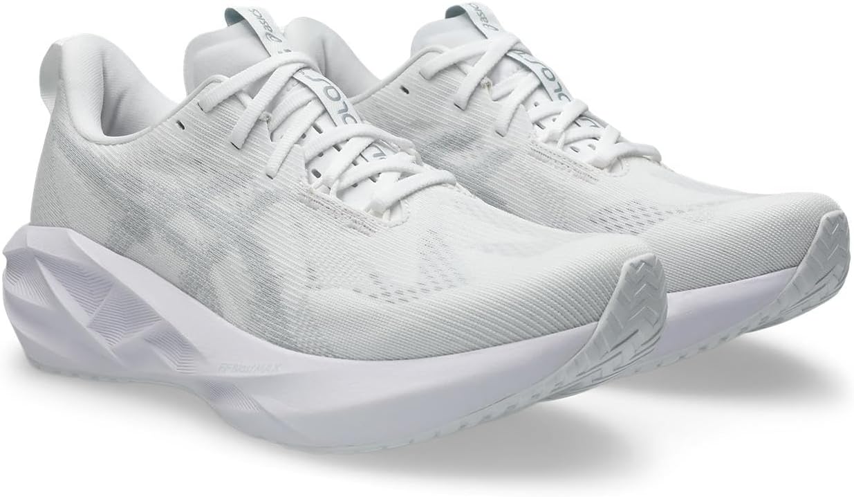 ASICS Men's NOVABLAST 5 Running Shoes