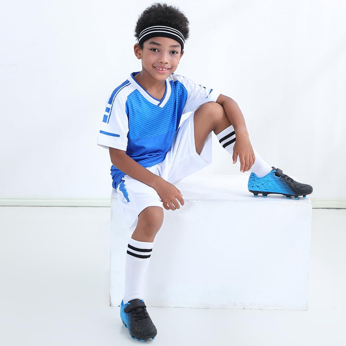 brooman Kids Firm Ground Soccer Cleats Boys Girls Athletic Outdoor Football Shoes