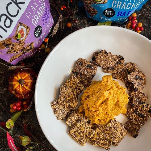 Flackers Organic Flax Seed Crackers Cinnamon & Currants, 5 Ounce 4-Pack, Gluten Free, Non GMO, Vegan, Naturally Sweet