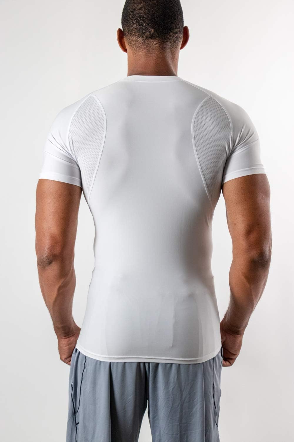 DEVOPS 3 Pack Men's Cool Dry Short Sleeve Compression Shirts, Sports Baselayer T-Shirts Tops, Athletic Workout Shirt