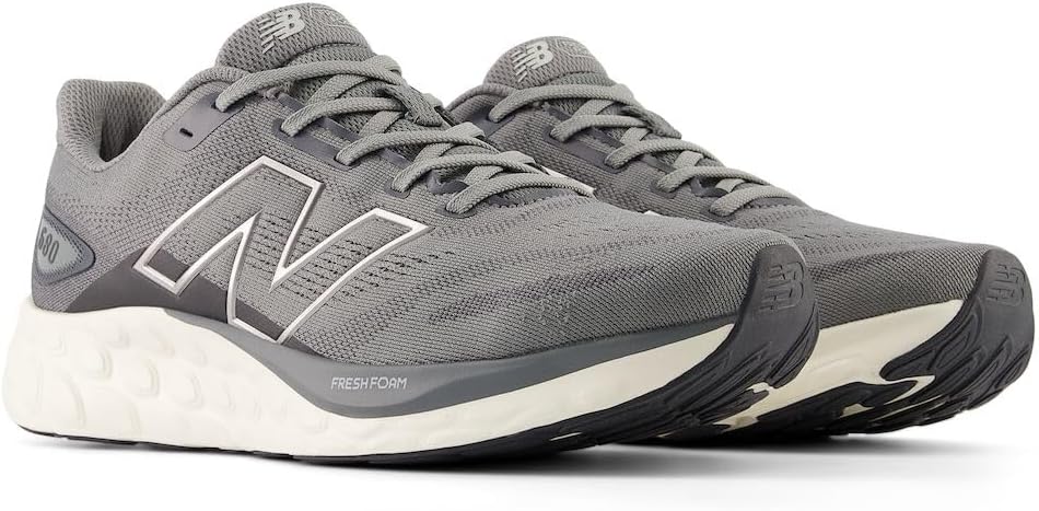 New Balance Men's Fresh Foam 680 V8 Running Shoe