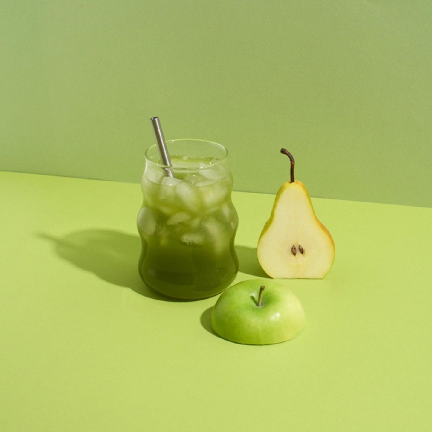 Supergreens Superfood Drink Mix with Chlorella, Moringa, Spinach, Broccoli, Digestive Enzymes, and Probiotics – Apple Pear Flavor, 20 Servings, Travel Pack