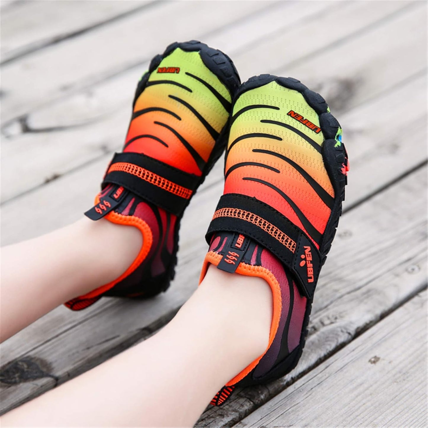 UBFEN Water Shoes for Kids Boys Girls Aqua Socks Barefoot Beach Sports Swim Pool Quick Dry Lightweight Toddler Little Big Kid