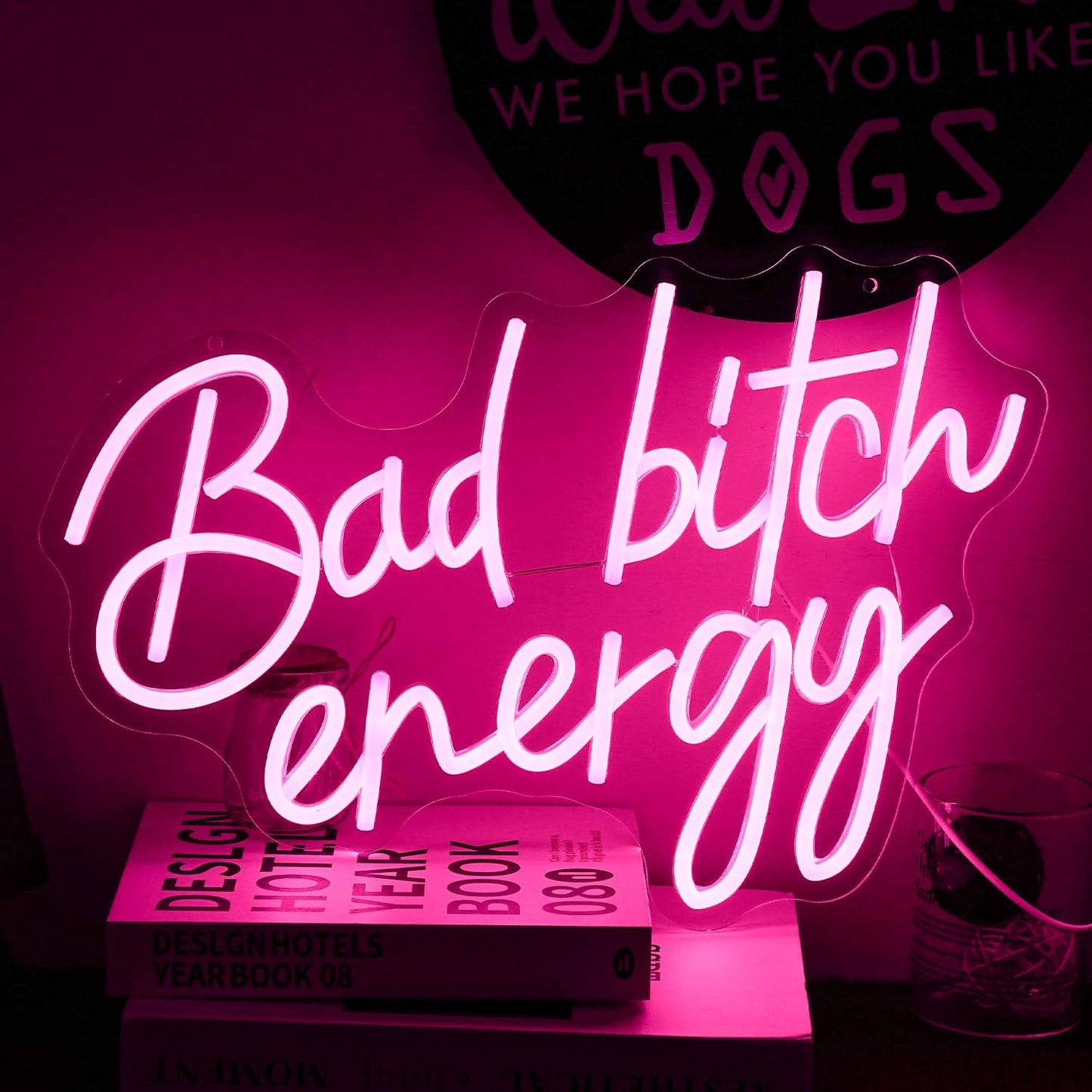 Bad Bitch Energy Neon Sign Pink Neon Light Letter LED Neon Signs for Wall Decor Lady Led Neon Lights for Bedroom Bar Dormitory Store Decortion