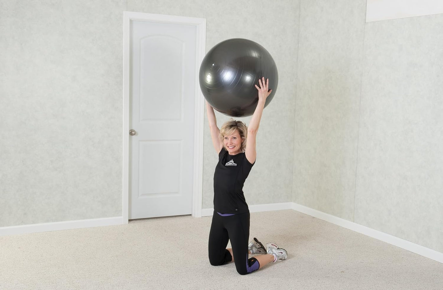 Black Mountain Products Professional Grade Exercise Stability Yoga Ball, Foot Pump, Ball Plug, Plug Puller, 2000 Pounds Static Weight Capacity Antiburst