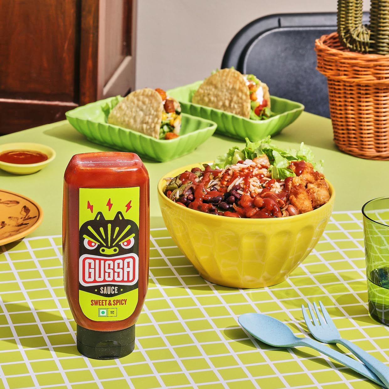 GUSSA Sauce 16 oz - Sriracha Style Sweet & Spicy Sauce - Perfect for Burgers, Wraps, Chicken Wings, Tacos, Salads, Noodles & More. Vegan, Non-GMO, No Preservatives, Gluten-Free, BPA-Free.