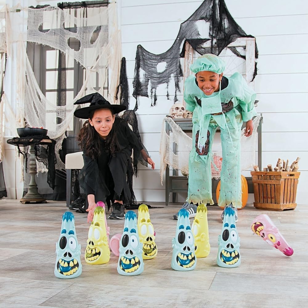 Fun Express Zombie Halloween Bowling Game (10 pins and 2 Balls)