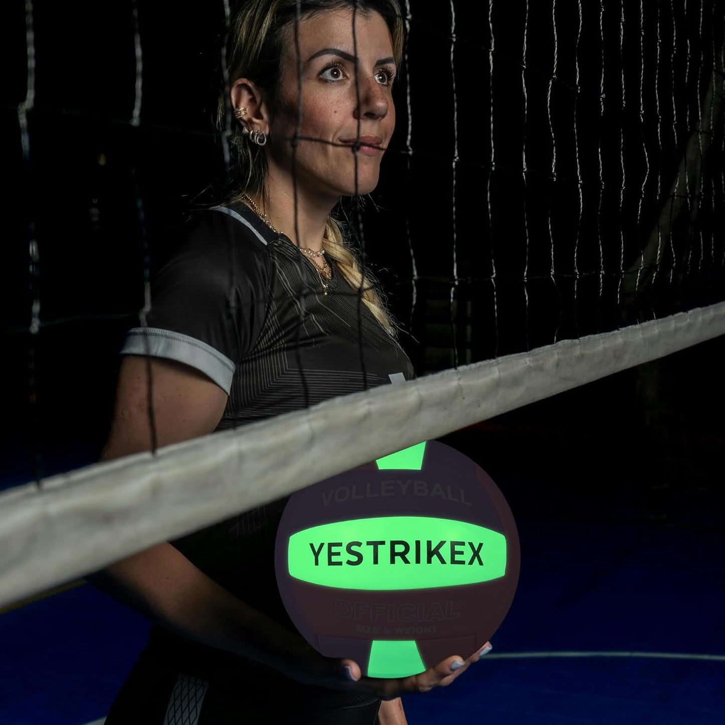 Official Size 5 Glow in The Dark Volleyball, Fluorescent Light Night Volleyball Soft Indoor Outdoor Volleyball Gift Luminous Night Light Ball for Game Gym Training Beach Play with Pump Kit