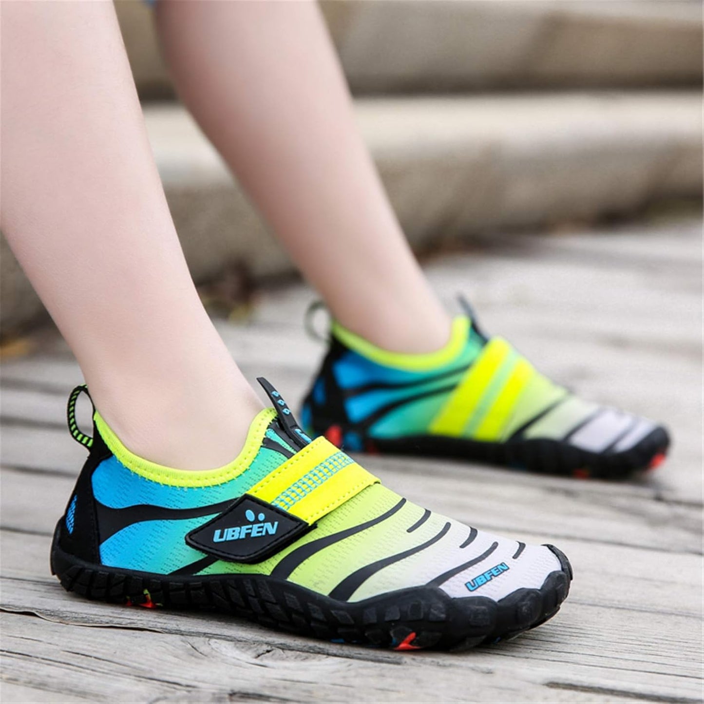 UBFEN Water Shoes for Kids Boys Girls Aqua Socks Barefoot Beach Sports Swim Pool Quick Dry Lightweight Toddler Little Big Kid