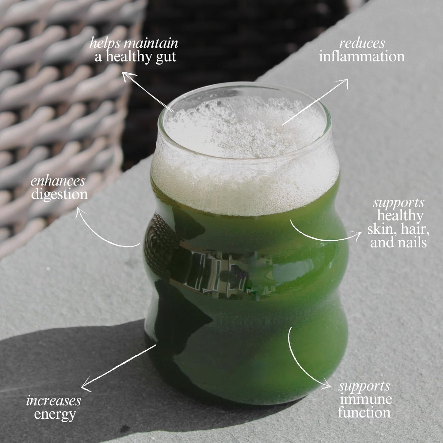 TERRA ORIGIN Healthy Greens Powder Blend | Superfoods, Probiotics, Enzymes, Spirulina | for Immune & Digestive Gut Health Support | Energy & Wellness Boost | 30 Servings (Kiwi Strawberry)