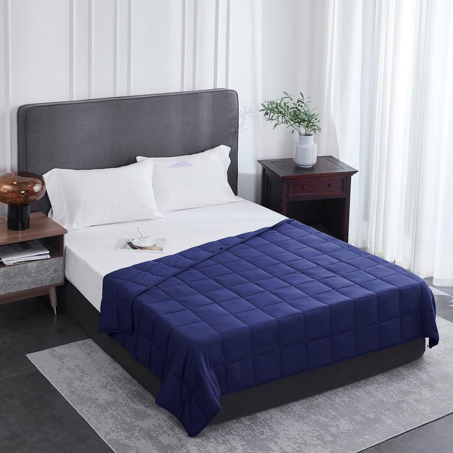 L'AGRATY Weighted Blanket - 60"x80" 17lbs Cooling Breathable Heavy Blanket Microfiber Material with Glass Beads for Adult All-Season Summer Fall Winter Soft Thick Comfort