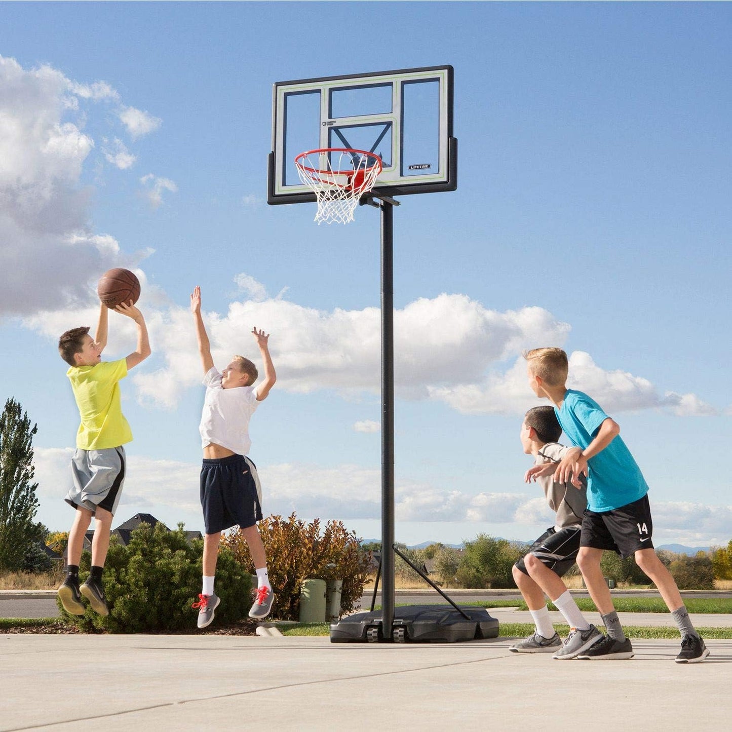 Lifetime Pro Court Height Adjustable Portable Basketball System, 44 Inch Backboard, Blue/White