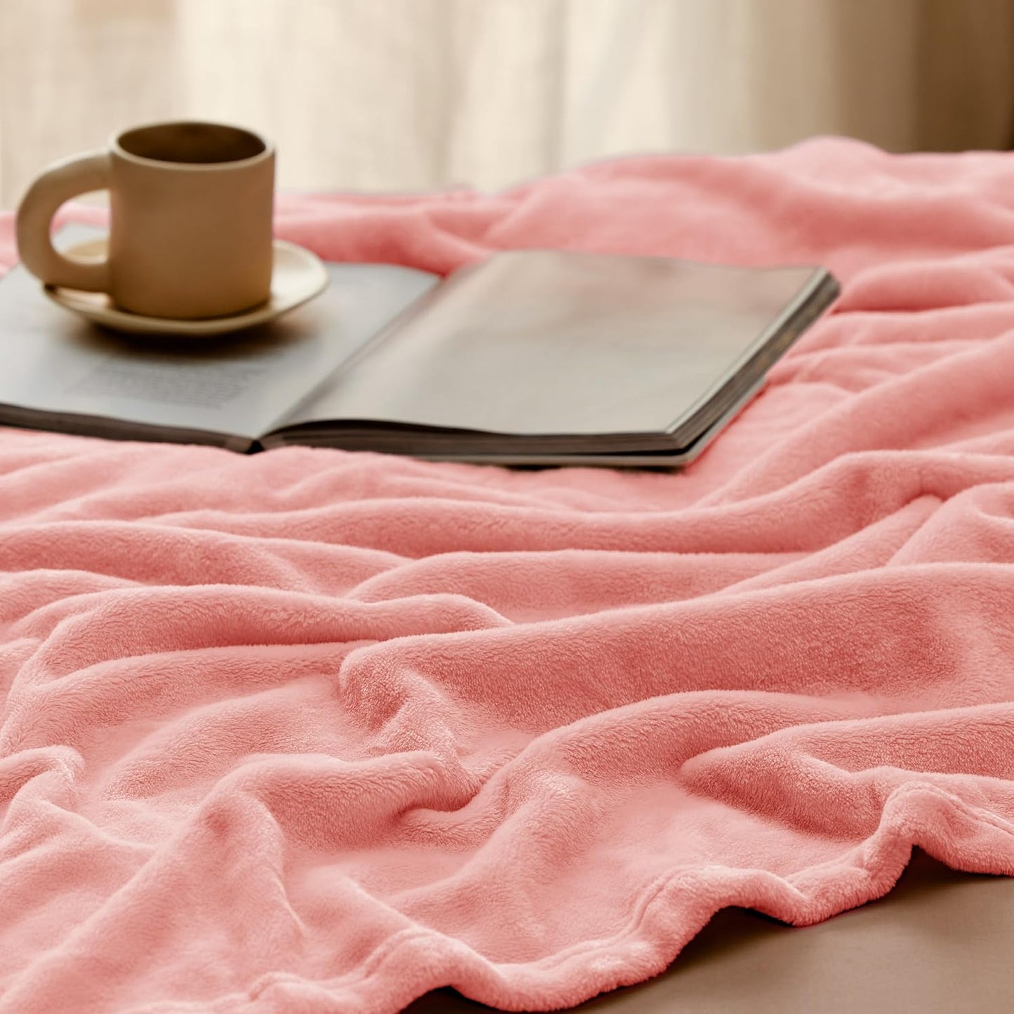 Bedsure Fleece Throw Blanket for Couch Pink - Lightweight Plush Fuzzy Cozy Soft Blankets and Throws for Sofa, 50x60 inches