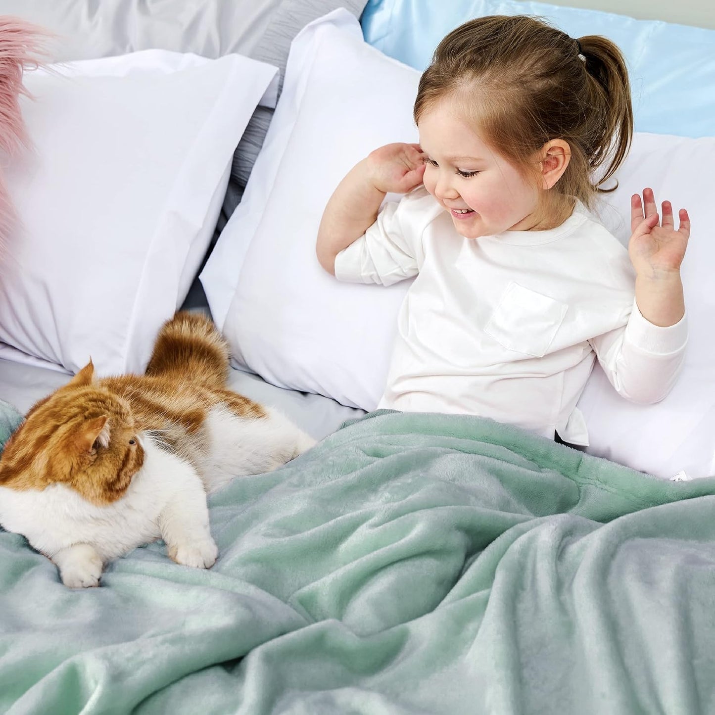 Bedsure Bedding Fleece Blanket for Girls and Boys - Soft Cozy Cute Small Throw Blankets for Travel, 43x55 Inches, Sage Green