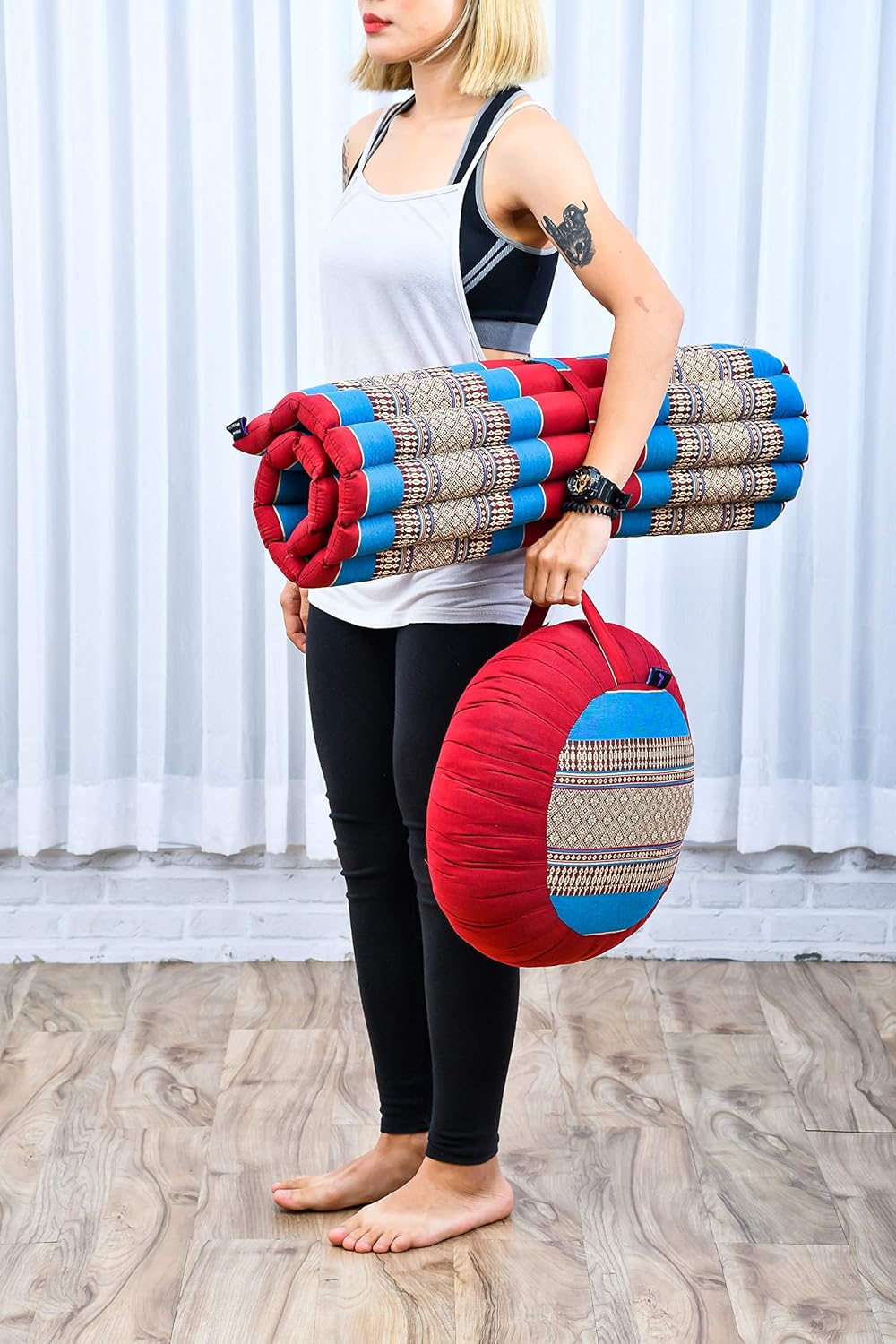 Leewadee Meditation Cushion Set – 1 Round Zafu Meditation Pillow and 1 Square Roll-Up Zabuton Meditation Mat, Pillows Bundle Filled with Kapok