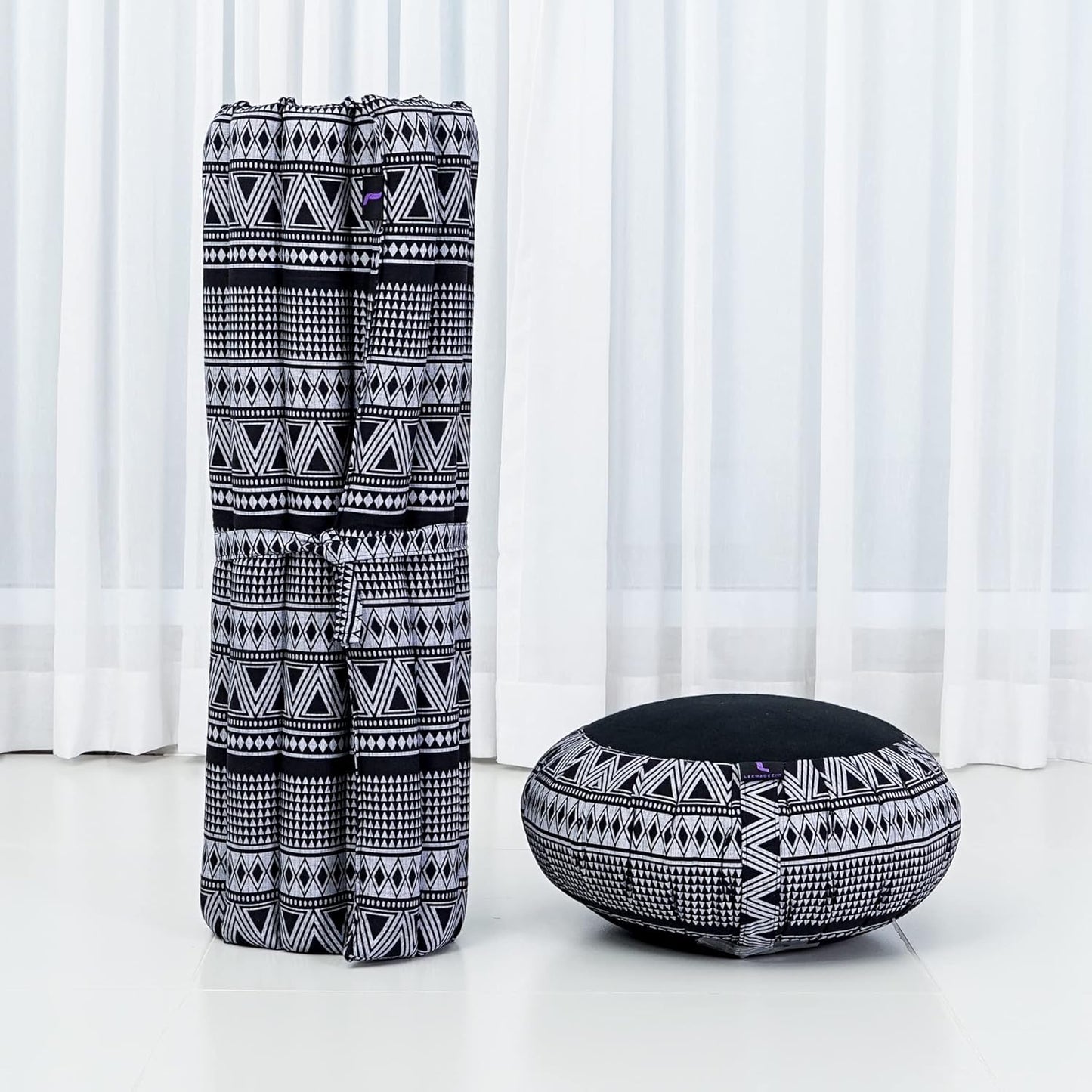 Leewadee Meditation Cushion Set – 1 Round Zafu Meditation Pillow and 1 Square Roll-Up Zabuton Meditation Mat, Pillows Bundle Filled with Kapok