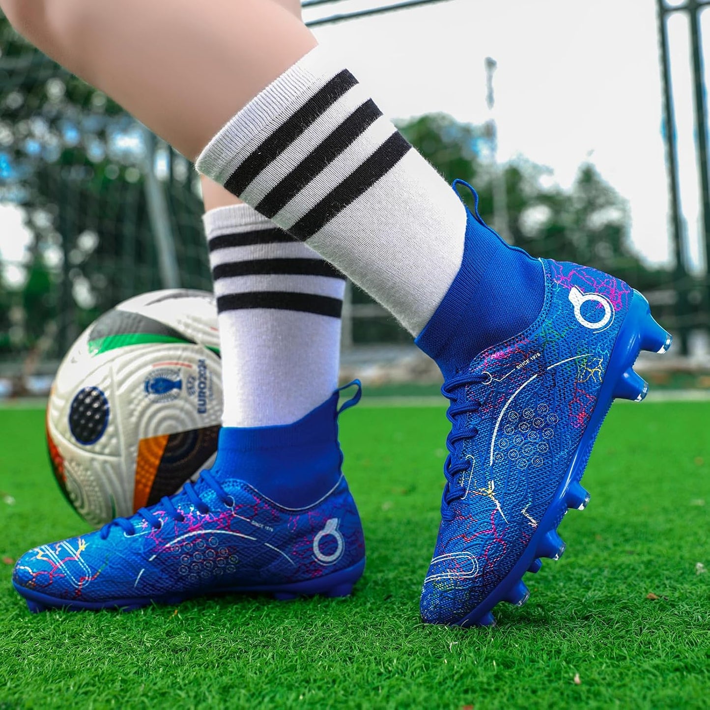 Boys' Soccer Shoes Kids Firm Ground Soccer Cleats Girls Athletic Sneakers Outdoor Turf Football Shoes for Little/Big Kid