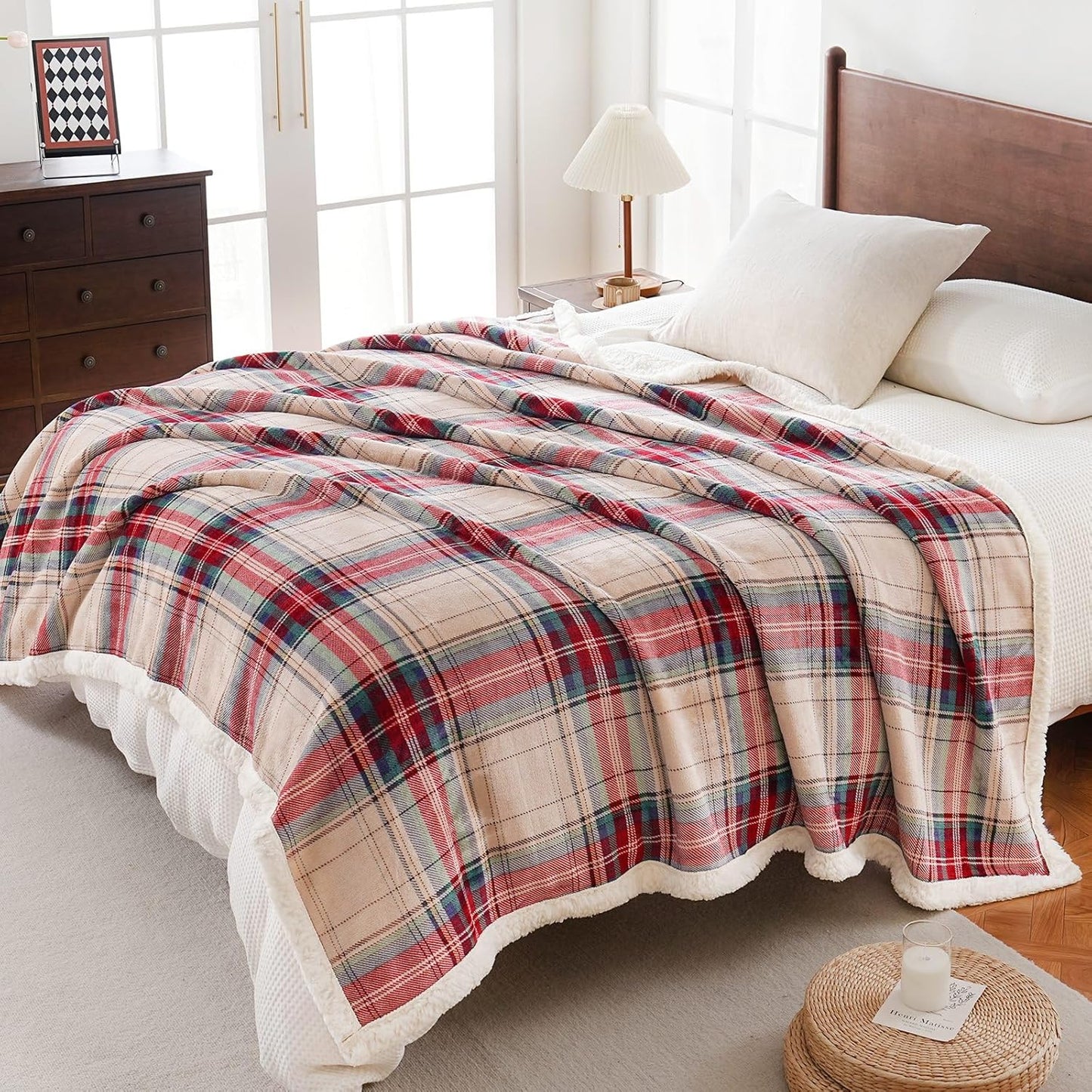 PU MEI Sherpa Fleece Throw Blanket 80" x 90" Reversible Plush Fluffy Large Big Blanket Lattice Flannel Blankets for All Season Use, Chrismas Red