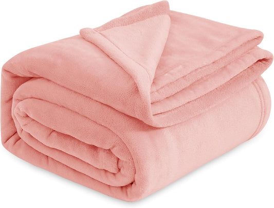 Bedsure Fleece King Size Blankets for Bed Pink - Soft Lightweight Plush Cozy Fuzzy Luxury Microfiber, 108x90 inches