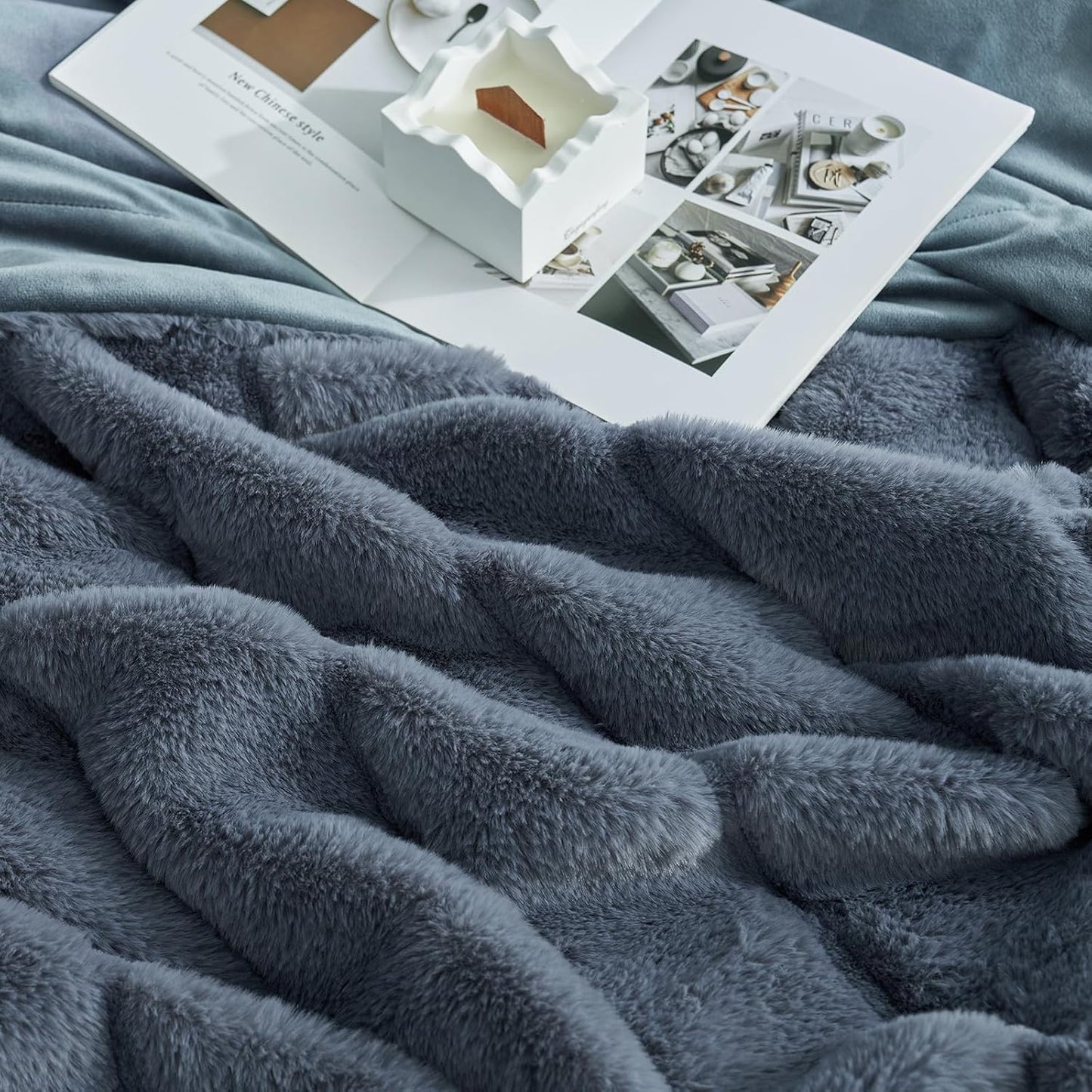 Cozy Bliss Faux Fur Throw Blanket for Couch, Cozy Warm Plush Striped Blanket for Sofa Bedroom Living Room, 90 * 90 Inches Blue