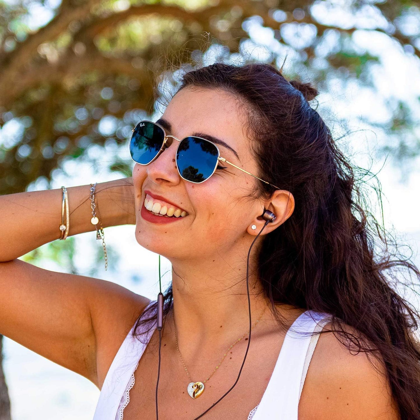 LUDOS Clamor Wired Earbuds in-Ear Headphones, 5 Years Warranty, Earphones with Microphone, Noise Isolating Ear Buds, Memory Foam for iPhone, Samsung, School Students, Kids, Women, Small Ears - Brown