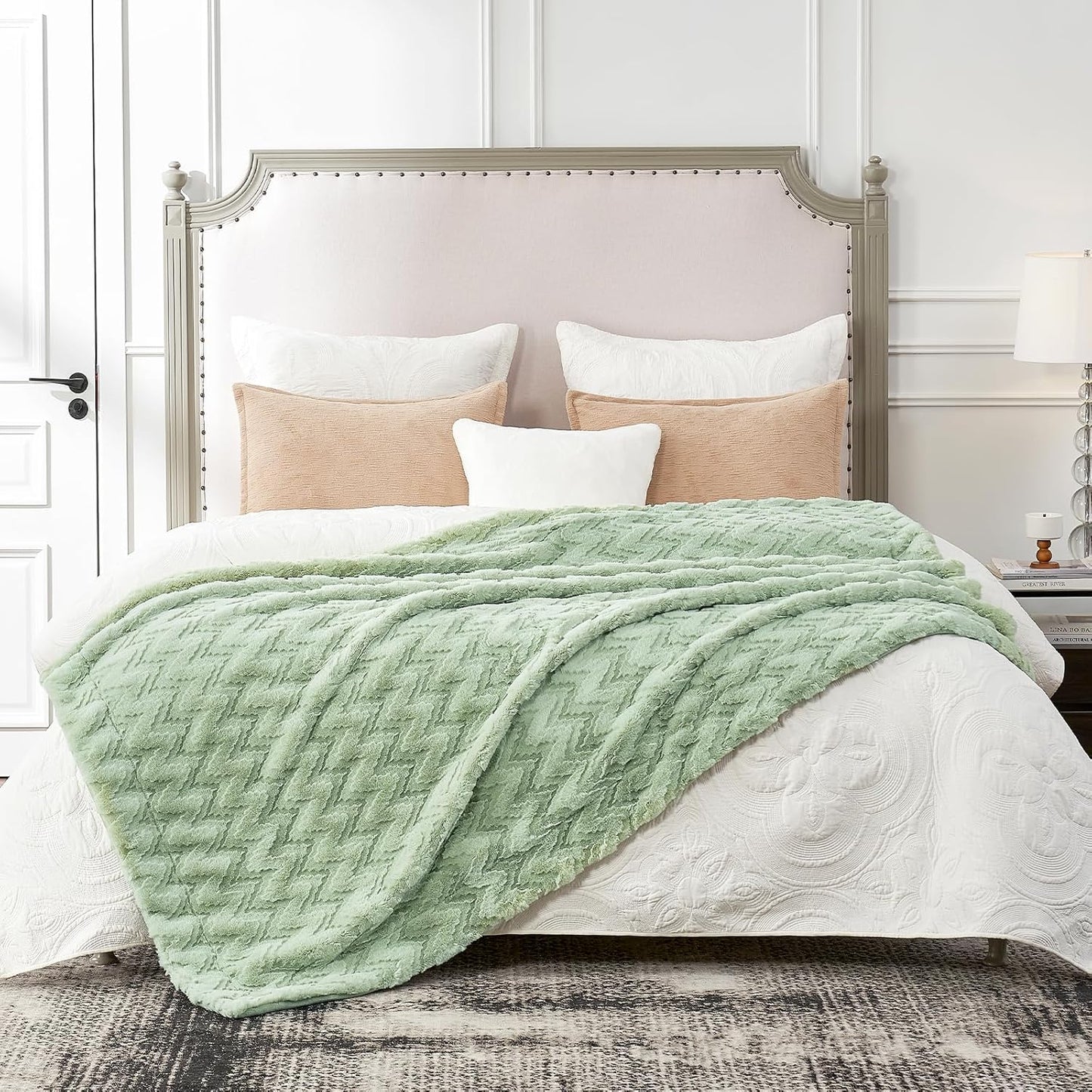 Cozy Bliss Faux Fur Throw Blanket for Couch - Soft Fuzzy Cozy Throw Gift Blankets for Women,Sage Green Boho Blanket for Sofa Bedroom Living Room.60 * 80 Inches