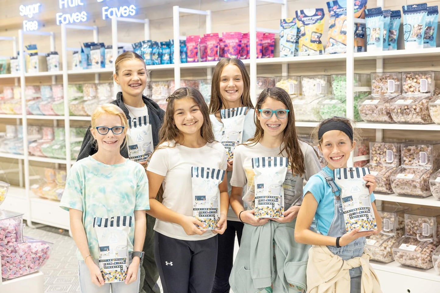 Taffy Shop Appley Everafter, Green Apple Salt Water Taffy – Gourmet Soft Chewy Candy, Bulk Sweet Snack, Fresh Gift & Gluten-Free, 60 Individually Wrapped Pieces (14oz)