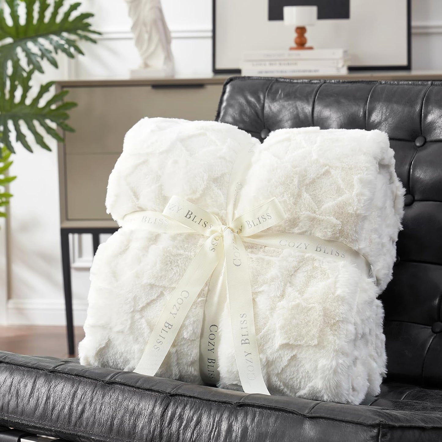 Cozy Bliss Faux Fur Throw Blanket for Couch - Soft Checkered Fuzzy Cozy Throw Gift Blankets for Women,Cream White Boho Blanket for Sofa Bedroom Living Room.60 * 80 Inches