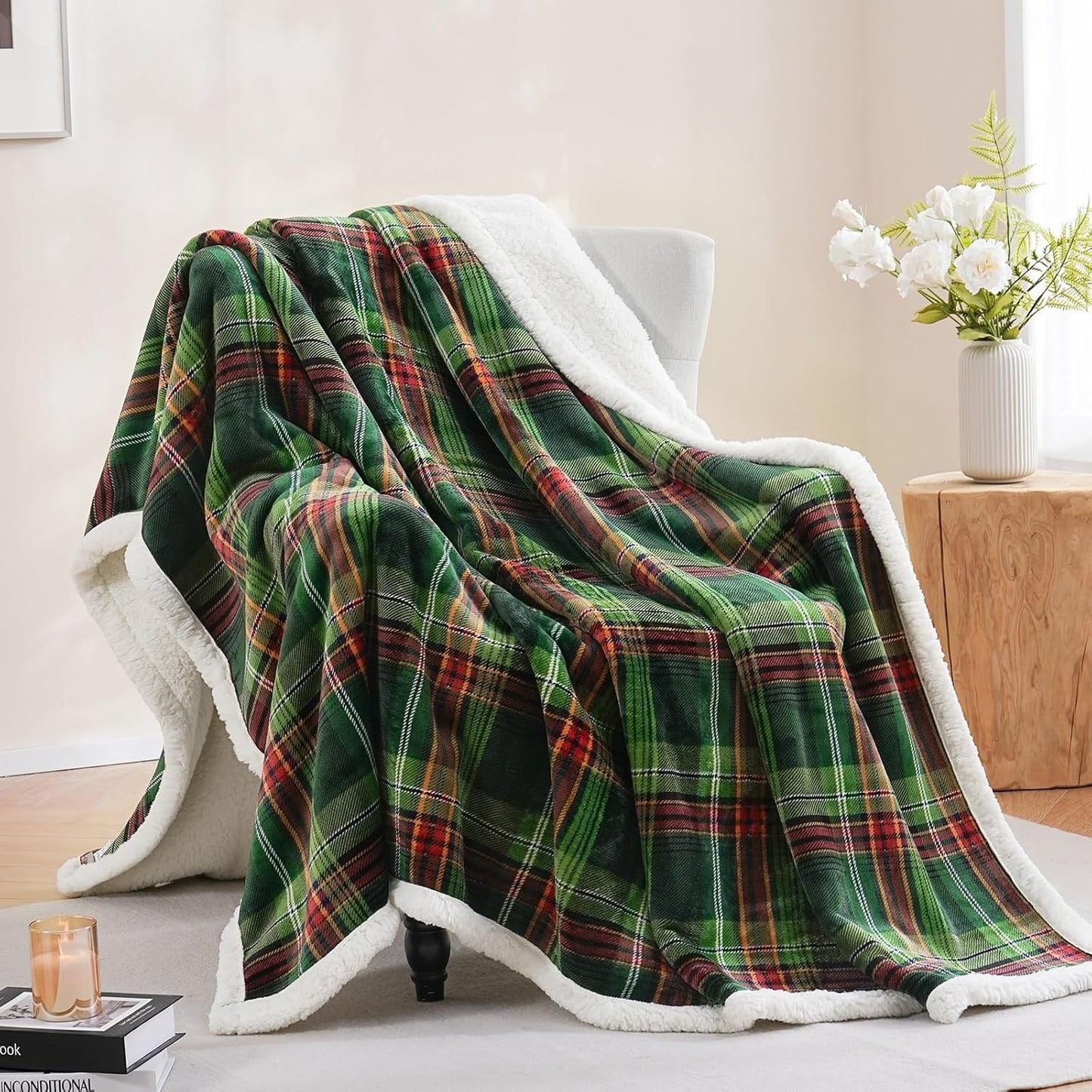 PU MEI Sherpa Fleece Throw Blanket 80" x 90" Reversible Plush Fluffy Large Big Blanket Lattice Flannel Blankets for All Season Use, Chrismas Green