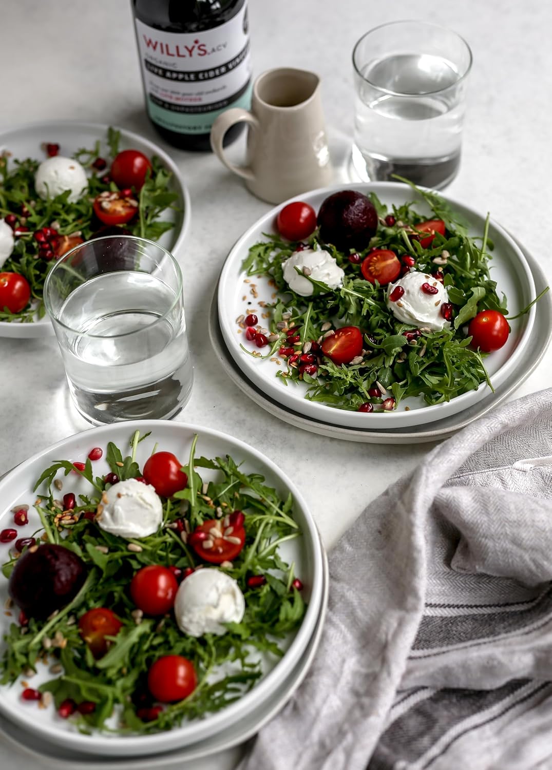 Willy's Organic ACV Apple Cider Vinegar with Mother - Probiotocs for Detox and Gut Health. 16.9oz Glass Bottle