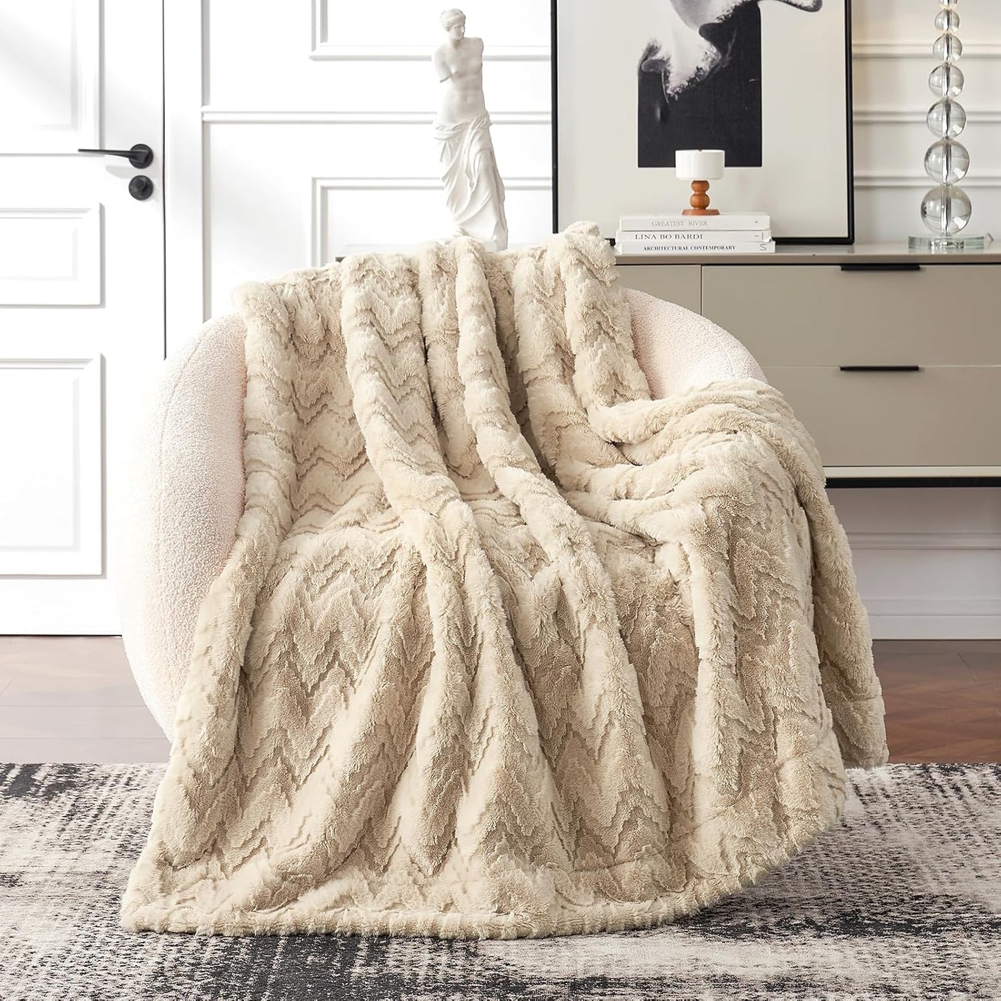 Cozy Bliss Faux Fur Throw Blanket for Couch - Soft Fuzzy Cozy Throw Gift Blankets for Women,Beige Boho Blanket for Sofa Bedroom Living Room.60 * 80 Inches
