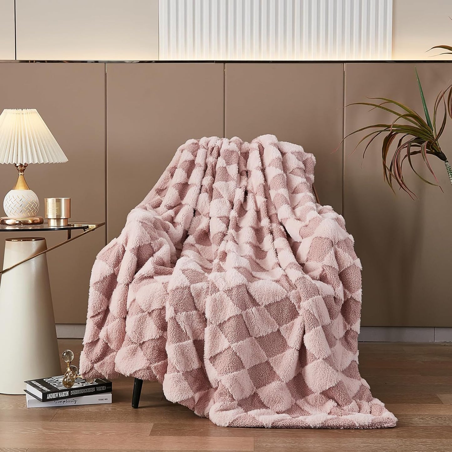 PU MEI Luxury Faux Fur Rabbit Fur Throw Blanket Pink 90"x80",Plush Reversible Sherpa Blankets,Queen Fuzzy Elegant Blanket Thick Throws for Bed,Washable Bedding Accent Blankets for Sofa Couch Chair