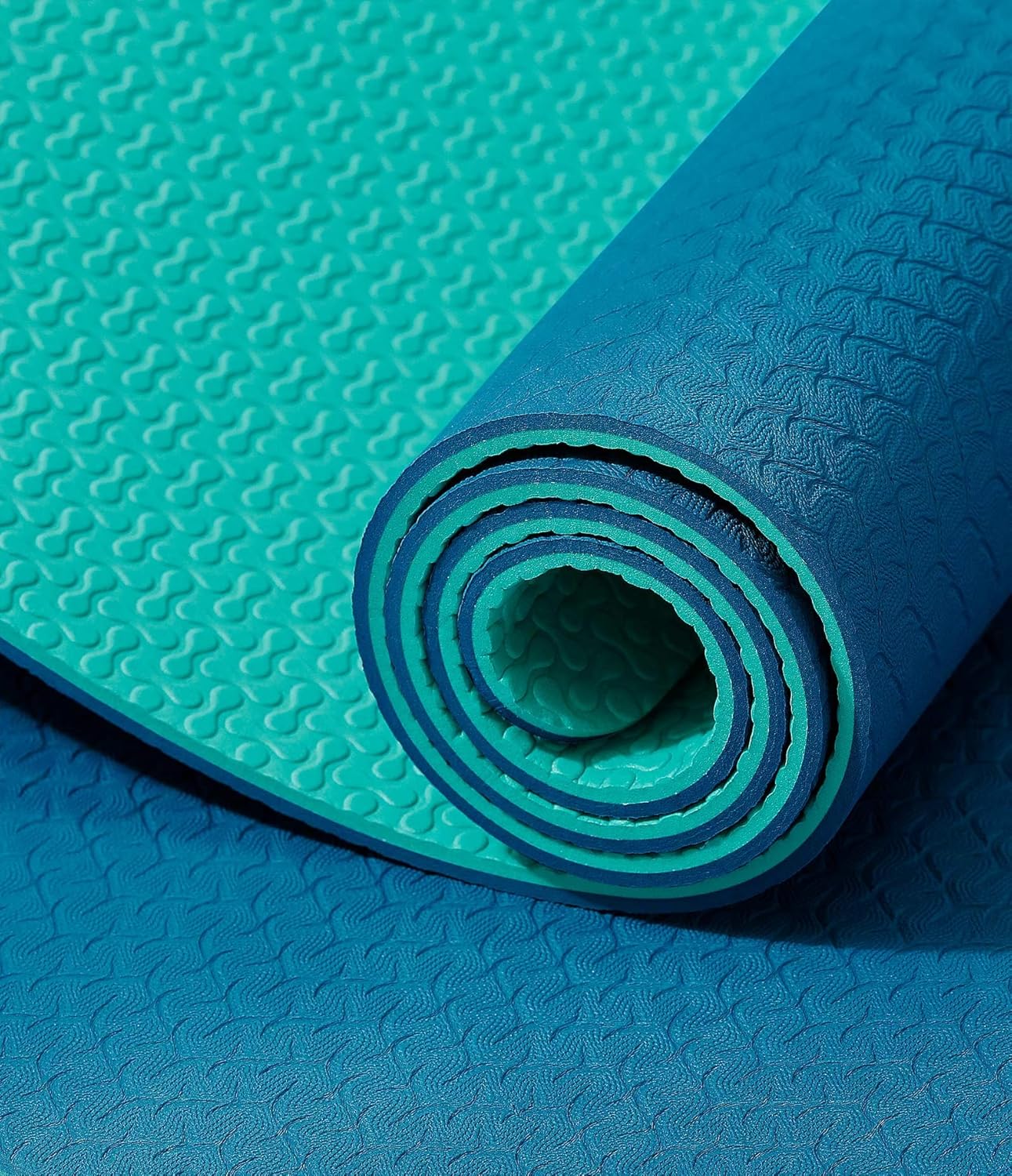 IUGA Yoga Mat Non Slip Anti-tear Pilates Mat Eco Friendly Hot Yoga Mats Thick for Workout & Exercise(72"x 24"x 6mm)