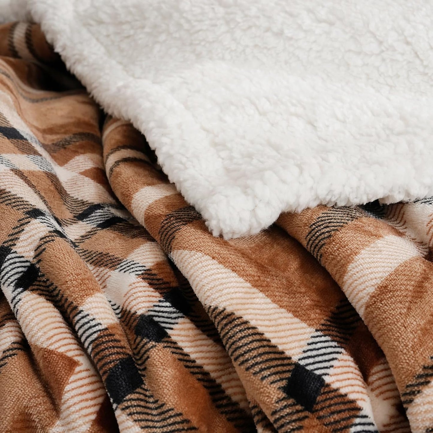 PU MEI Sherpa Fleece Throw Blanket 80" x 90" Reversible Plush Fluffy Large Big Blanket Lattice Flannel Blankets for All Season Use, Mocha Brown