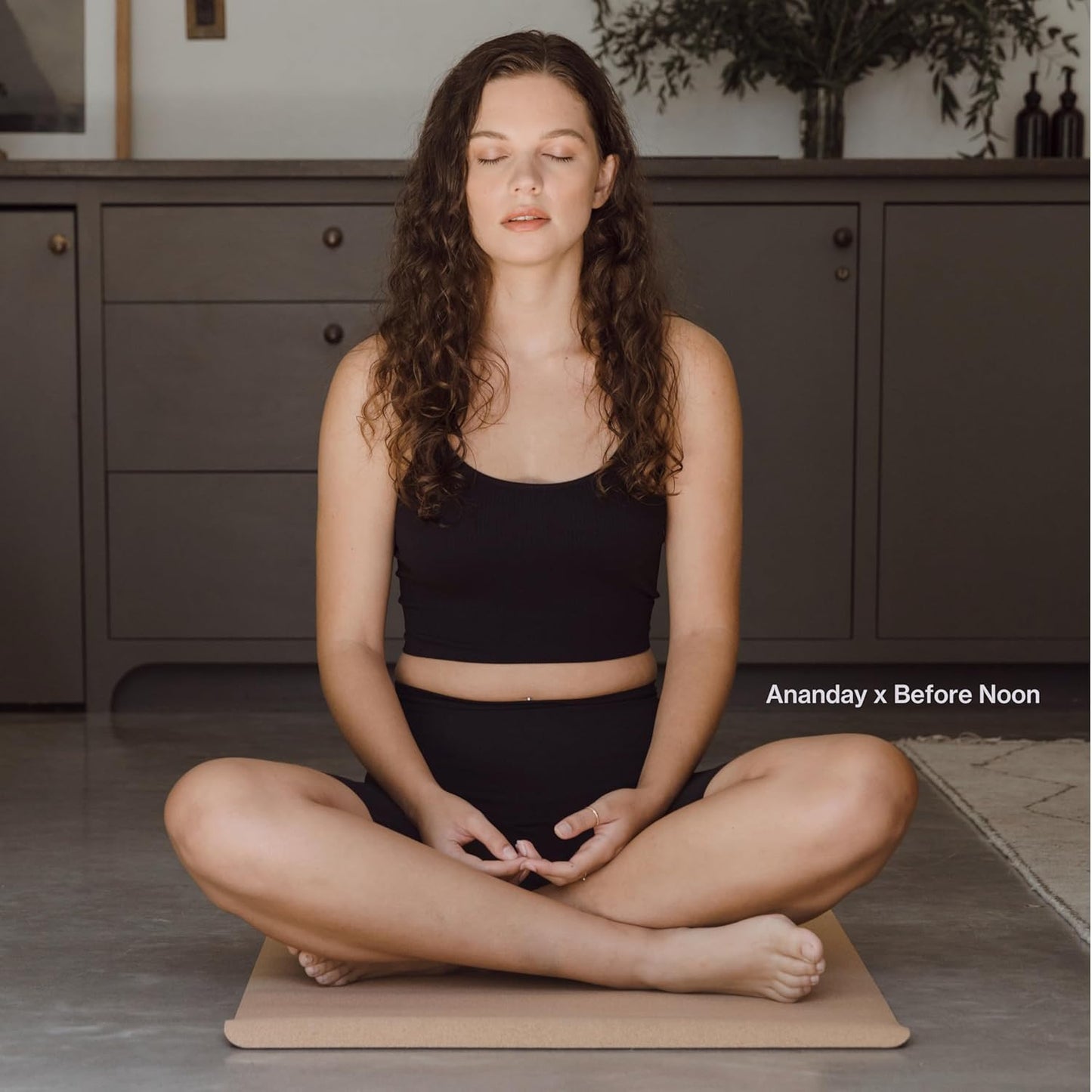 Premium Cork Yoga Mat - Sustainable, Non-Toxic & PVC-Free, Non-Slip, Perfect for Hot Yoga, Pilates & Exercise - Cushioned for Superior Comfort & Support