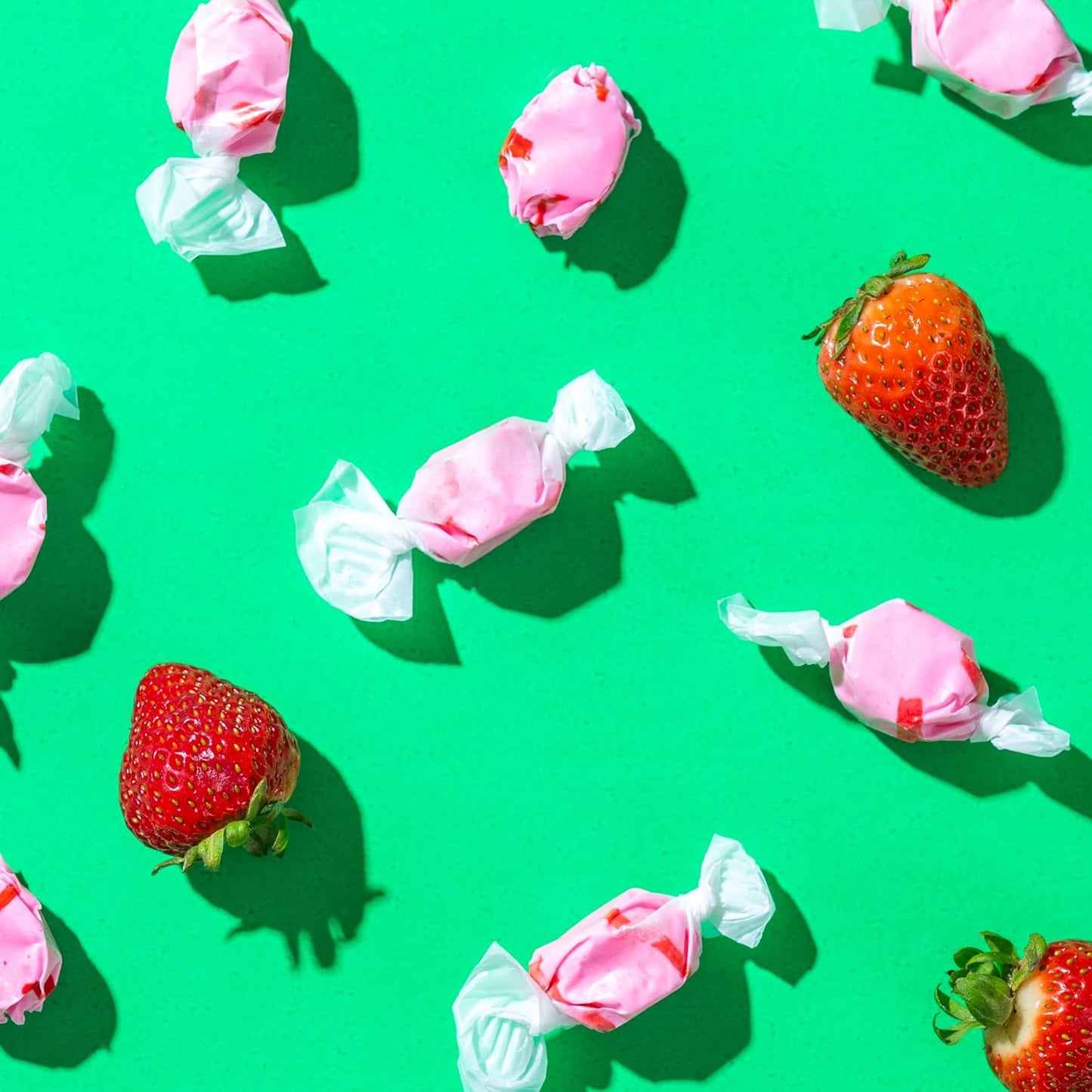 Taffy Shop Strawsome, Strawberry Salt Water Taffy – Gourmet Soft Chewy Candy, Bulk Sweet Snack, Fresh Gift & Gluten-Free, 35 Individually Wrapped Pieces (7oz)