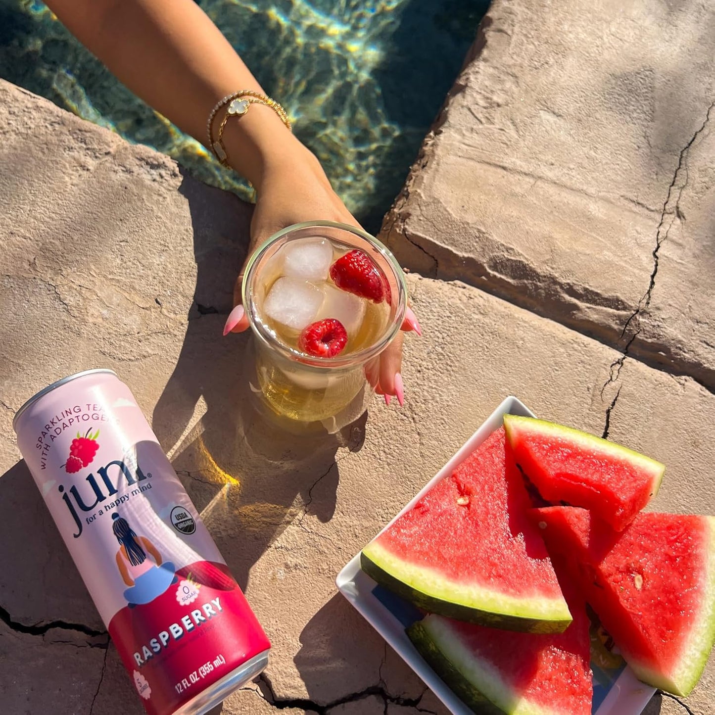 Juni Sparkling Adaptogen Drink with Ashwagandha, Lion’s Mane & Reishi Mushrooms | Green Tea for Focus, Zero Sugar, 5 Calories, Organic | Non Alcoholic Drinks - Raspberry 12 pack